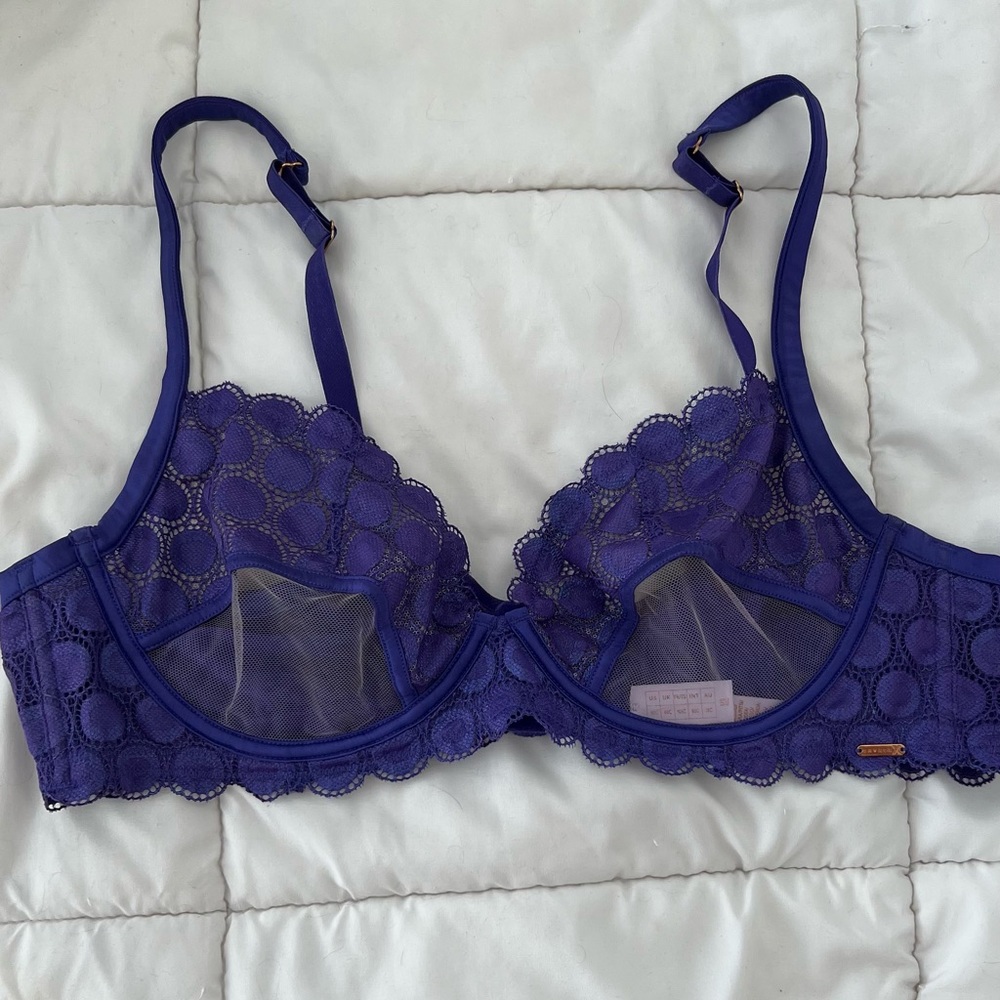 Peek-a-boo bra